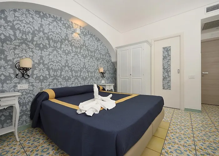 Hotel7bello فندق مينوري