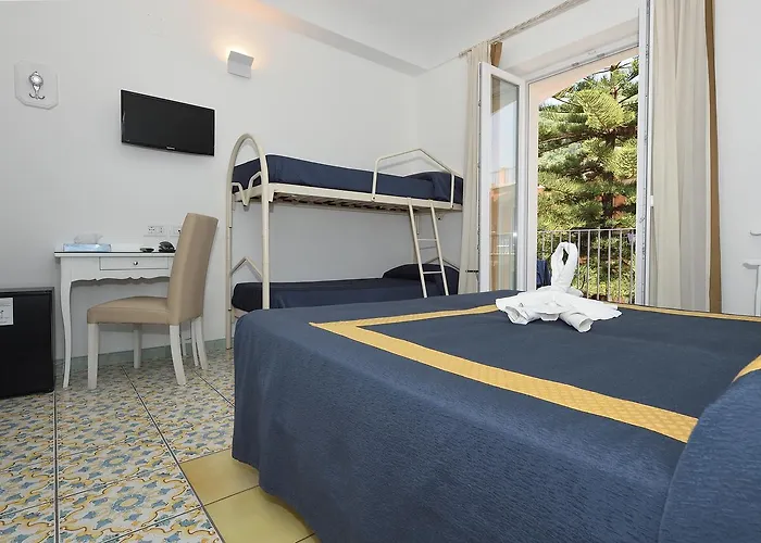 Hotel7bello مينوري