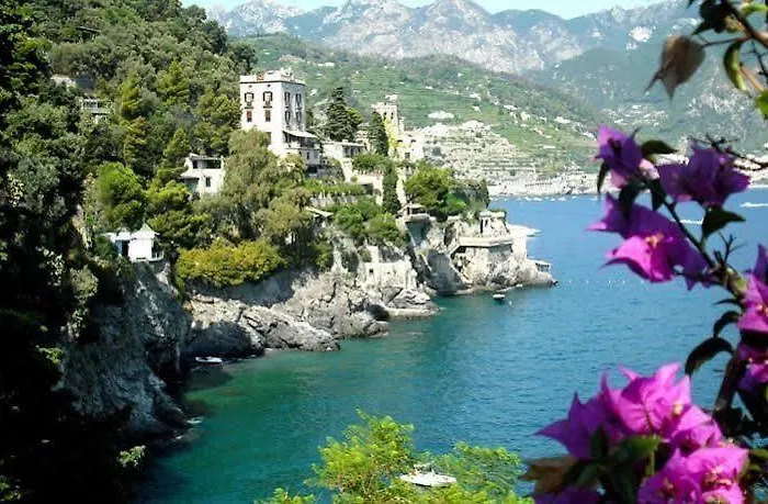 فندق Hotel7bello مينوري
