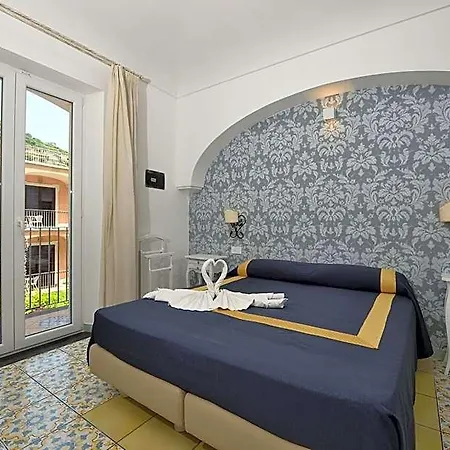 Hotel7bello 3*