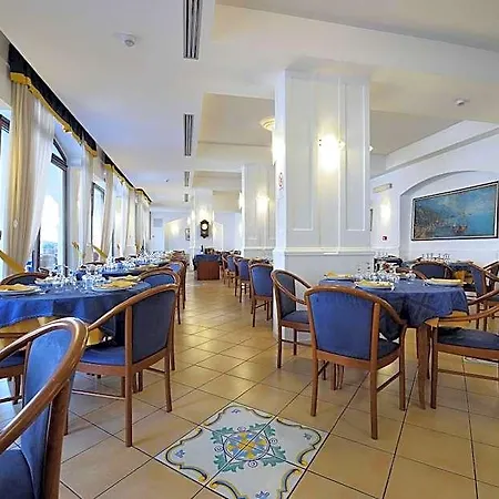 Hotel7bello 3*