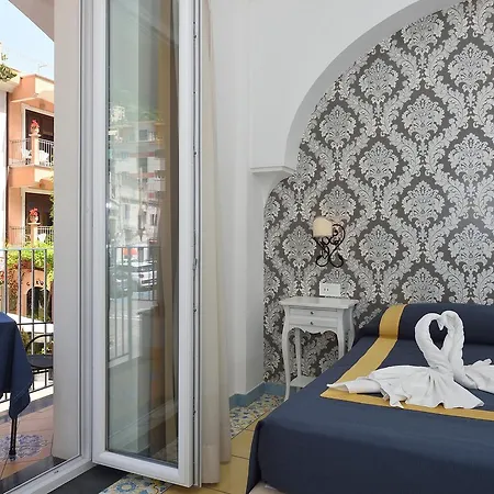Hotel7bello Szálloda Minori