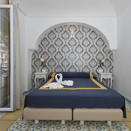 Hotel7bello Szálloda Minori