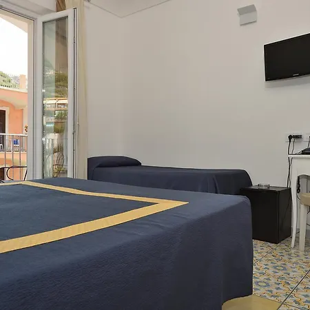 Szálloda Hotel7bello