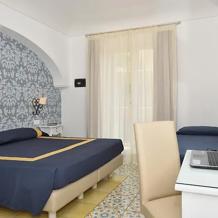 Hotel7bello Szálloda 3*