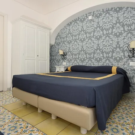 Hotel7bello Szálloda 3*