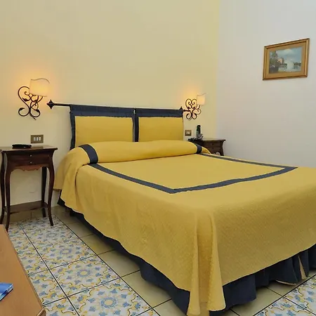Hotel Hotel7bello 3*